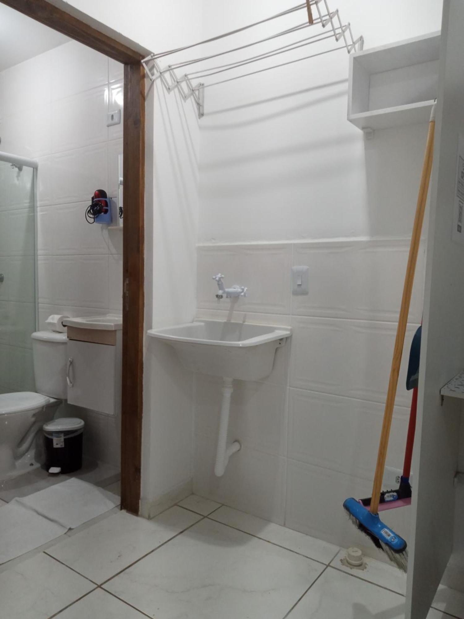 Apartamento Loft02 com garagem, Wi-fi, 25 min de Aparecida Pindamonhangaba Exterior foto